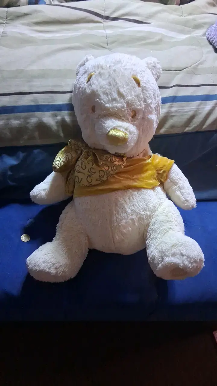 Peluche oso phoo original con bufanda dorada - 1