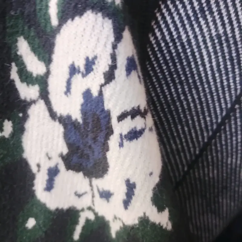 Kimono abierto floral negro Savile Row - 4