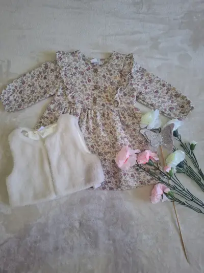 Vestido de bebé con chaleco sin mangas - miniatura 5