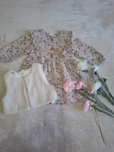 Vestido de bebé con chaleco sin mangas - miniatura 6