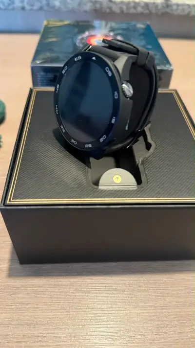 Smartwatch Huawei Watch GT 5 con correas intercambiables - miniatura 4