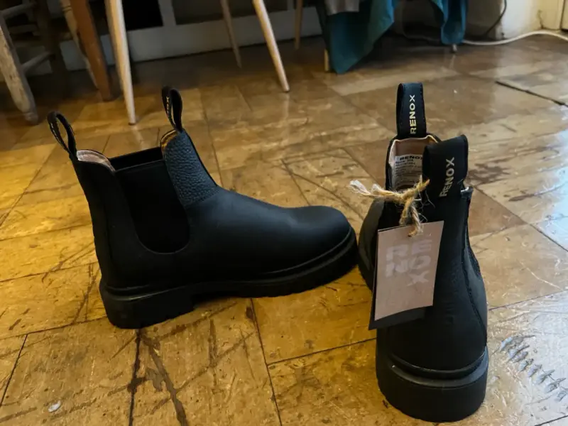 Botines de cuero negro Renox con suela antideslizante - 2
