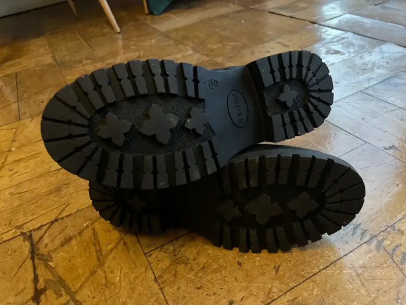 Botines de cuero negro Renox con suela antideslizante - 4