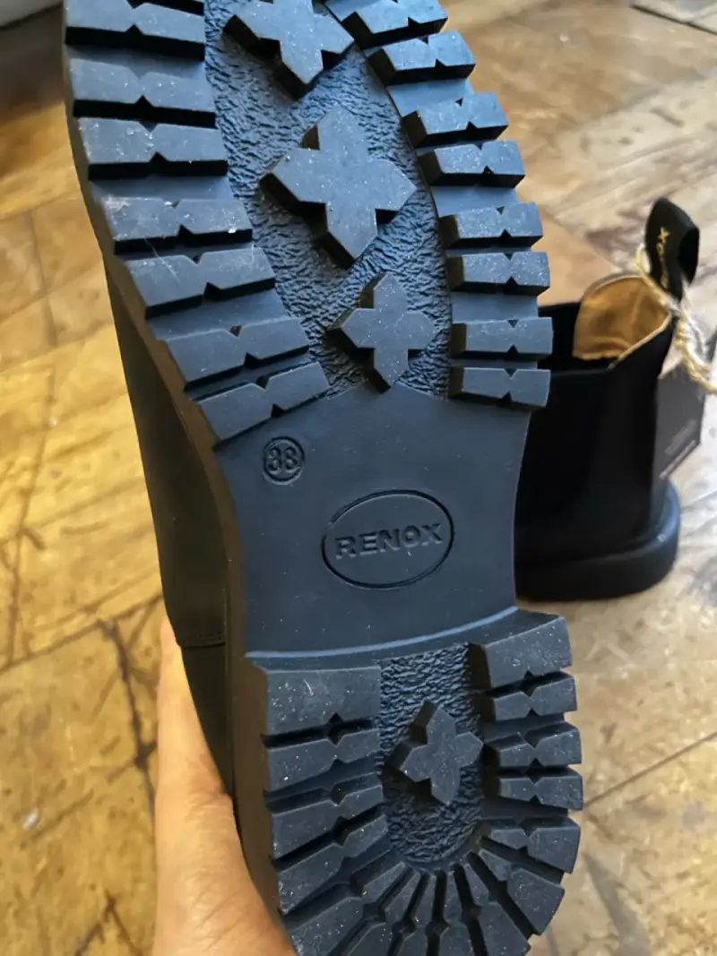 Botines de cuero negro Renox con suela antideslizante - 5