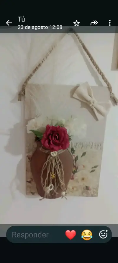 Cuadro Decorativo con Flores y Lazo - miniatura 1