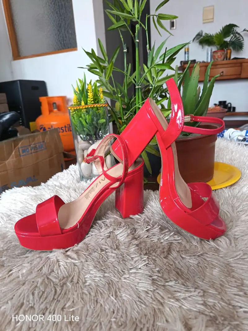 Sandalias de tacón alto rojas Zatz - 2