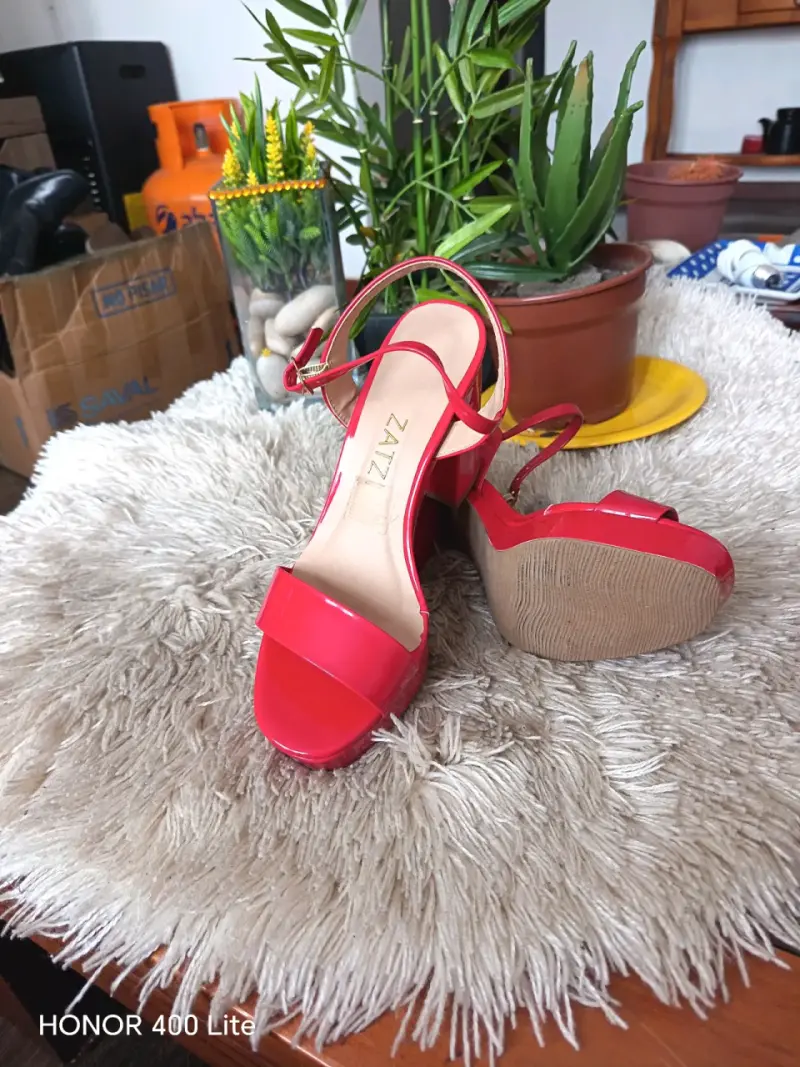 Sandalias de tacón alto rojas Zatz - 3