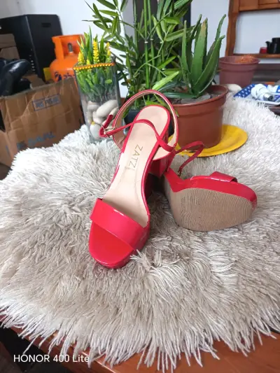 Sandalias de tacón alto rojas Zatz - miniatura 3
