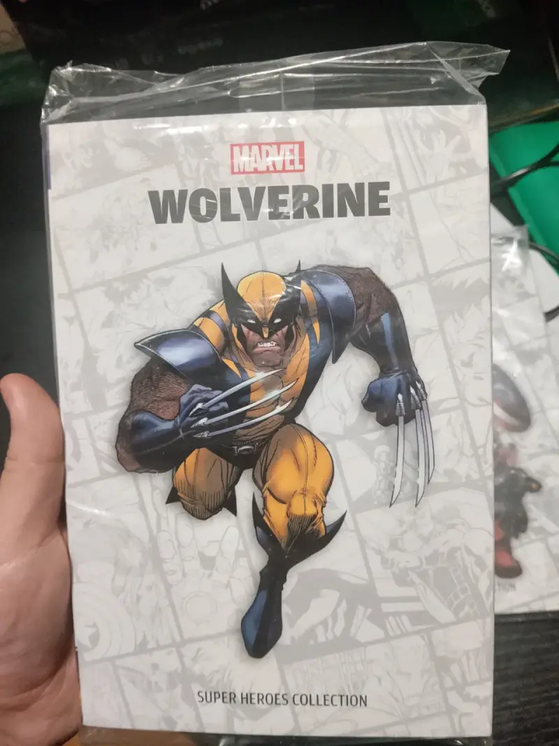 Colección de Superhéroes Marvel Wolverine y Avengers - 1