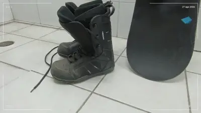 Tabla de Snowboard Burton con Botas Next - miniatura 2