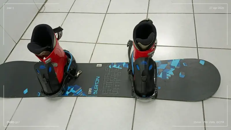 Tabla de Snowboard Burton con Botas Next - 5