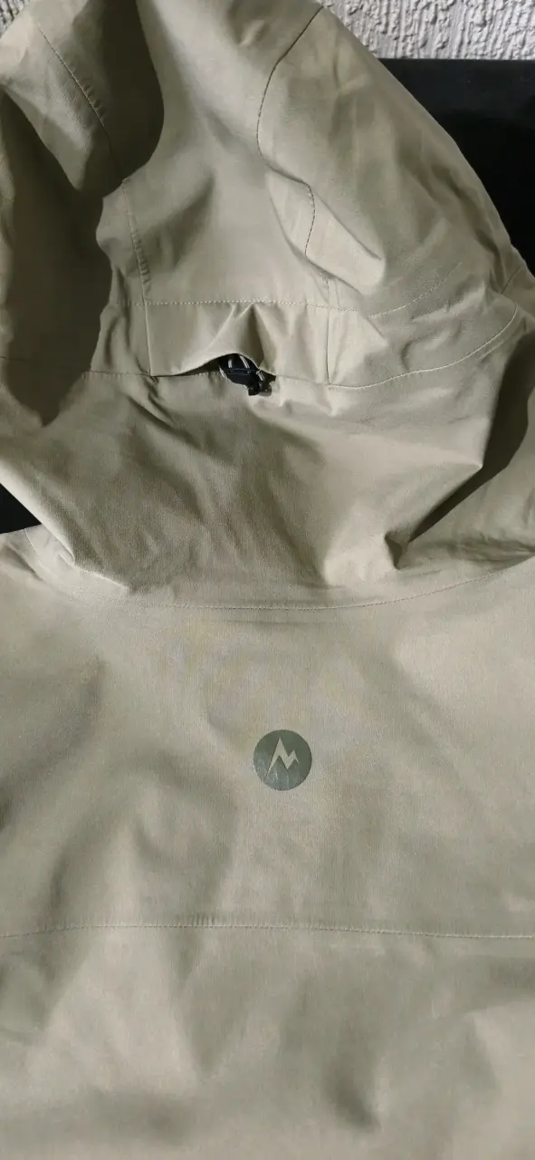 Chaqueta impermeable Marmot verde oliva - 3
