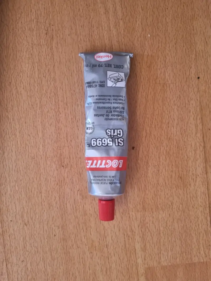 Silicona gris Loctite SI 5699 para juntas