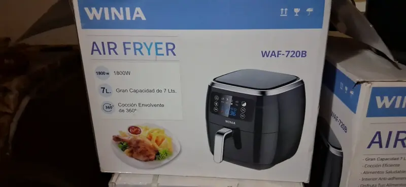 Freidora de Aire Winia 7L 1800W con detalle las 3 - 1
