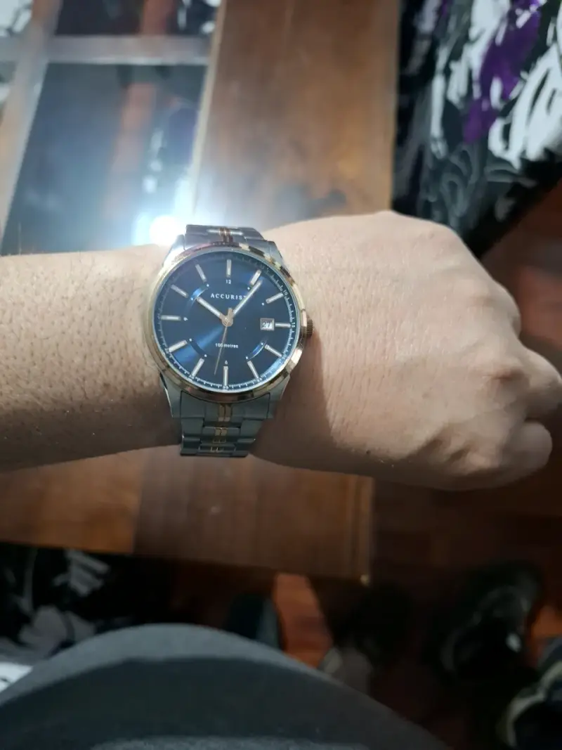 Reloj Accurist de acero inoxidable con esfera negra - 2