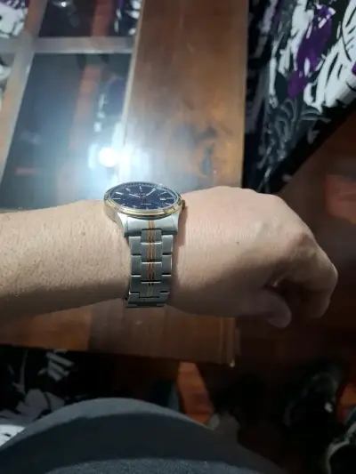 Reloj Accurist de acero inoxidable con esfera negra - miniatura 3