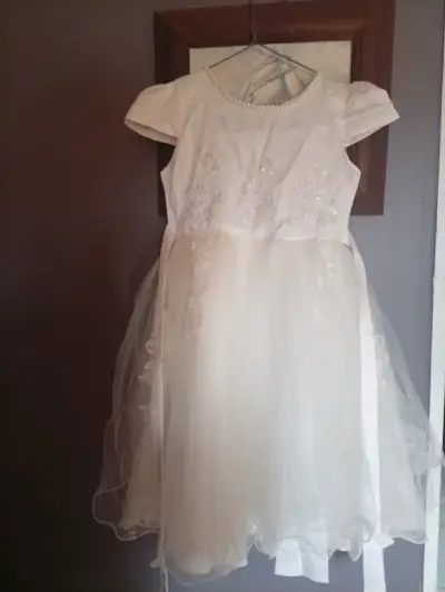 Vestido de huasa para niña con zapatos y sandalias - miniatura 6
