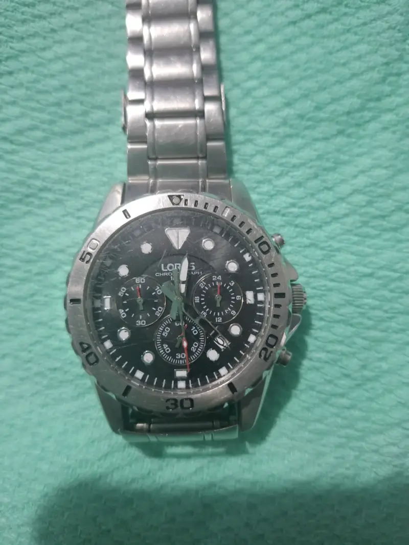Reloj Lorus de acero inoxidable para hombre - 5