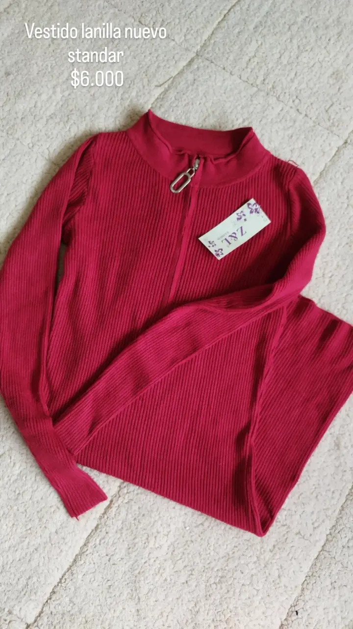 Vestido lanilla rojo con cierre frontal