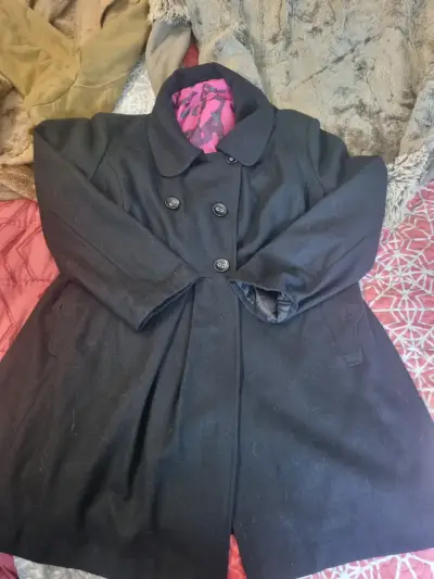 Abrigo negro de lana con forro estampado - miniatura 1