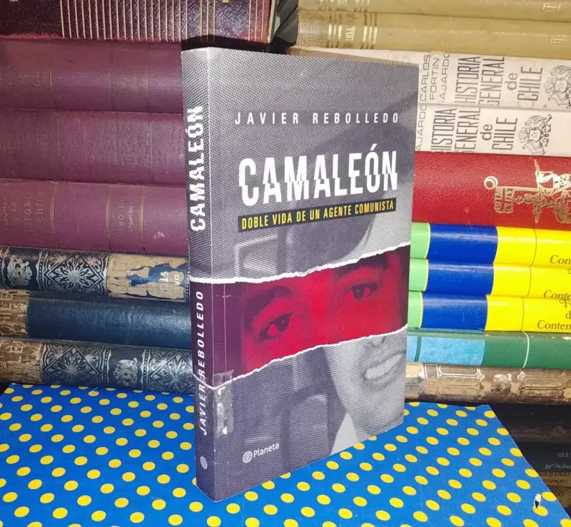 Camaleón - Javier Rebolledo - 1
