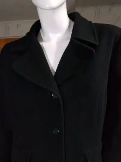 Abrigo Premium Review Collection Talla M o L - miniatura 4