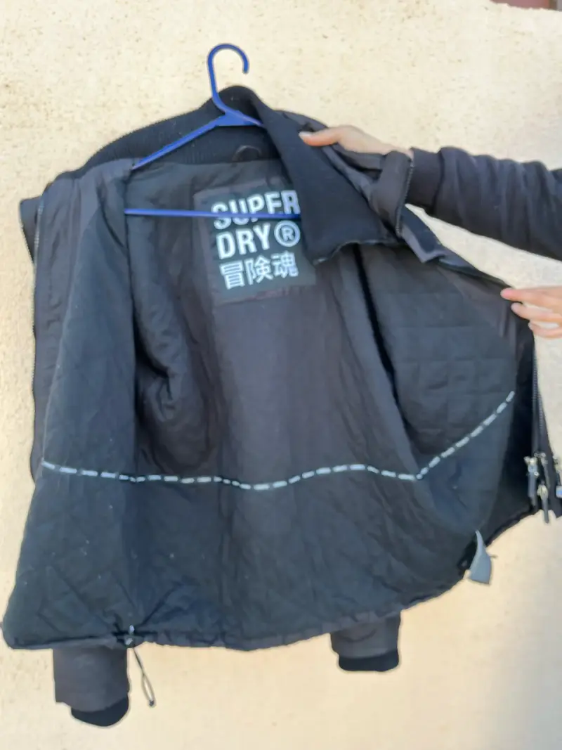 Chaqueta Superdry negra con capucha - 6