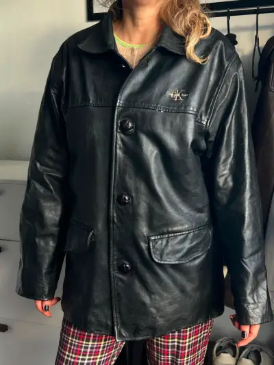 Chaqueta de cuero negra Calvin Klein - miniatura 5