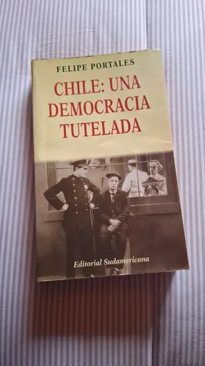 Libro  Una Democracia Tutelada - miniatura 1