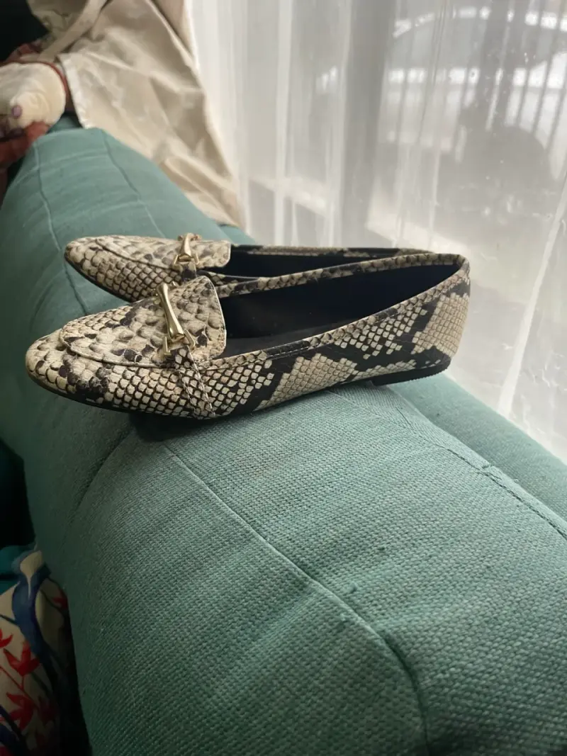 Mocasines de cuero sintético con diseño de serpiente - 2