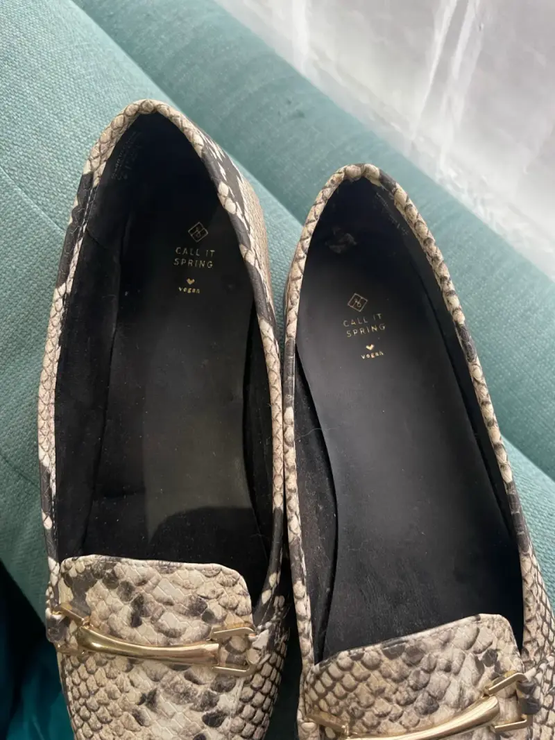 Mocasines de cuero sintético con diseño de serpiente - 3