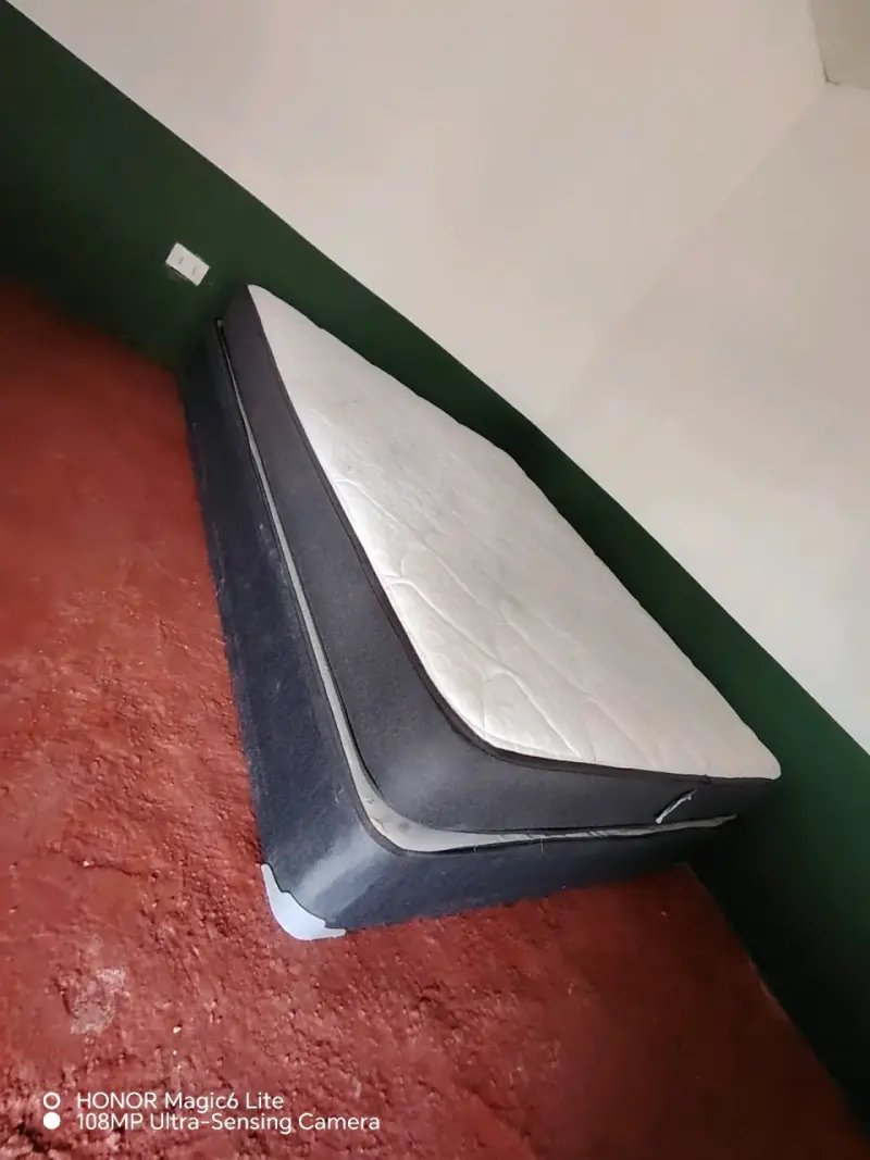 Cama de dos plazas - 1