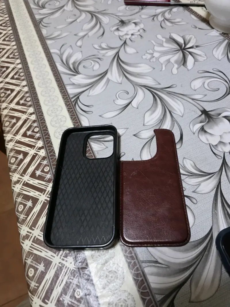 Vendo iphone 15 pro nuevo sin uso - 1