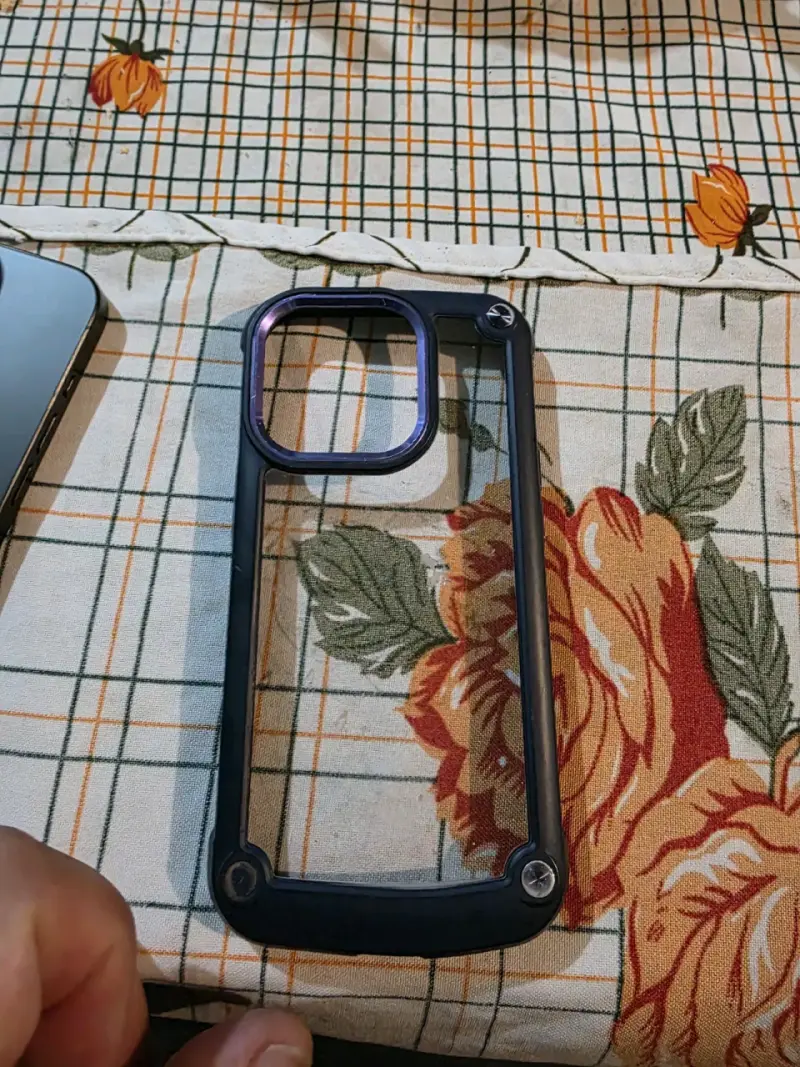 Vendo iphone 15 pro nuevo sin uso - 3