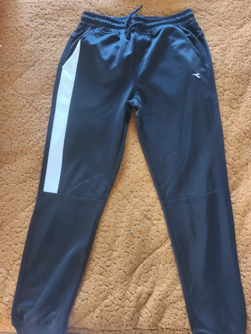 Pantalones deportivos azul con detalle blanco - 1
