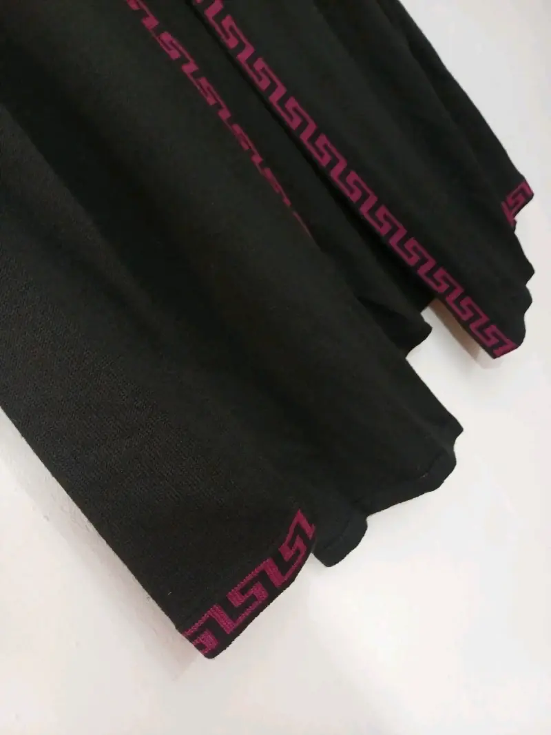 Cardigans negra, diseño griego Eric Steven, tallaM - 4