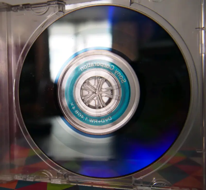 Disco mini DVD REGRABABLE,1.4 GB IMPECABLE.TIENE M - 2
