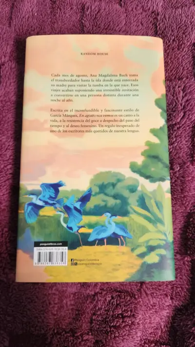 Libro 'En Agosto Nos Vemos' de Gabriel García Márquez - miniatura 2