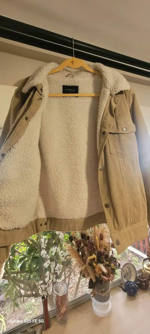 Chaqueta de pana beige con forro de borrego - 3
