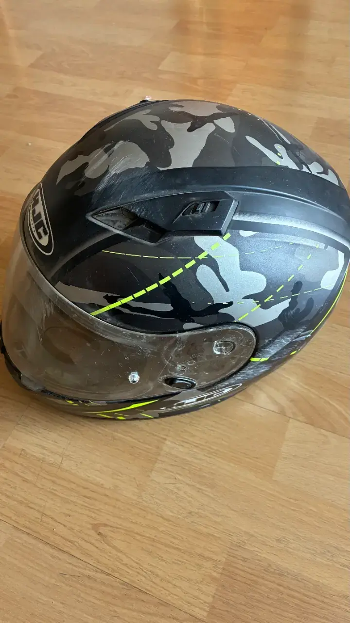 Casco de moto HJC talla M - 4