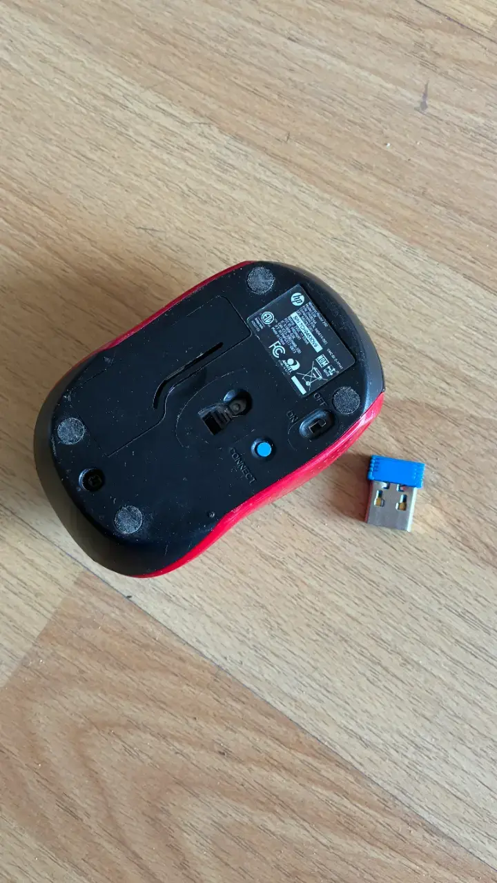 Mouse inalámbrico HP rojo con receptor USB - 2