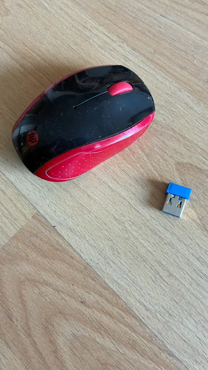 Mouse inalámbrico HP rojo con receptor USB - 3