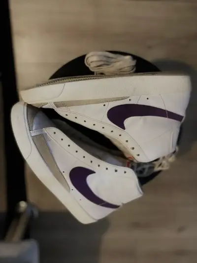 Zapatillas Nike Blazer Retro Mid 77 Voltage Purple - miniatura 2