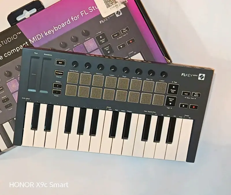 Controlador MIDI FLKey Mini para FL Studio - 3