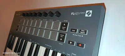 Controlador MIDI FLKey Mini para FL Studio - miniatura 4