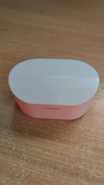 Audífonos Inalámbricos Philips Blancos - miniatura 1