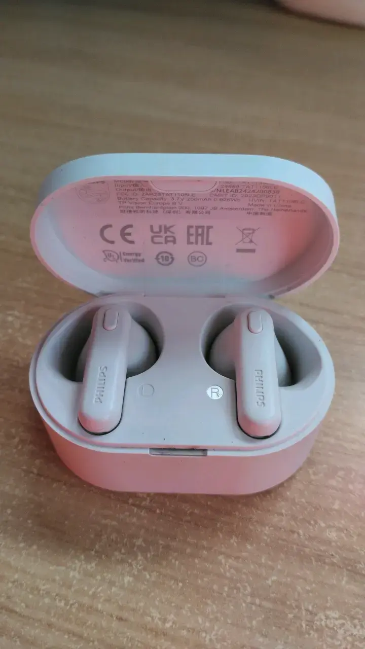 Audífonos Inalámbricos Philips Blancos - 2