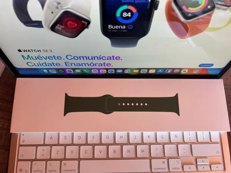 Apple Watch SE Nike con Correa Deportiva - 4