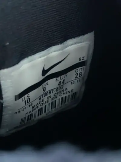 Zapatillas Nike Air 180 x Fear of God Negras 10 US - miniatura 4