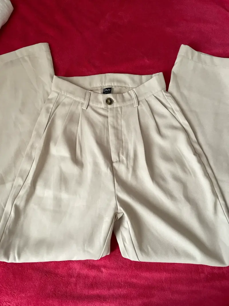 Pantalones beige de vestir talla 32 - 1